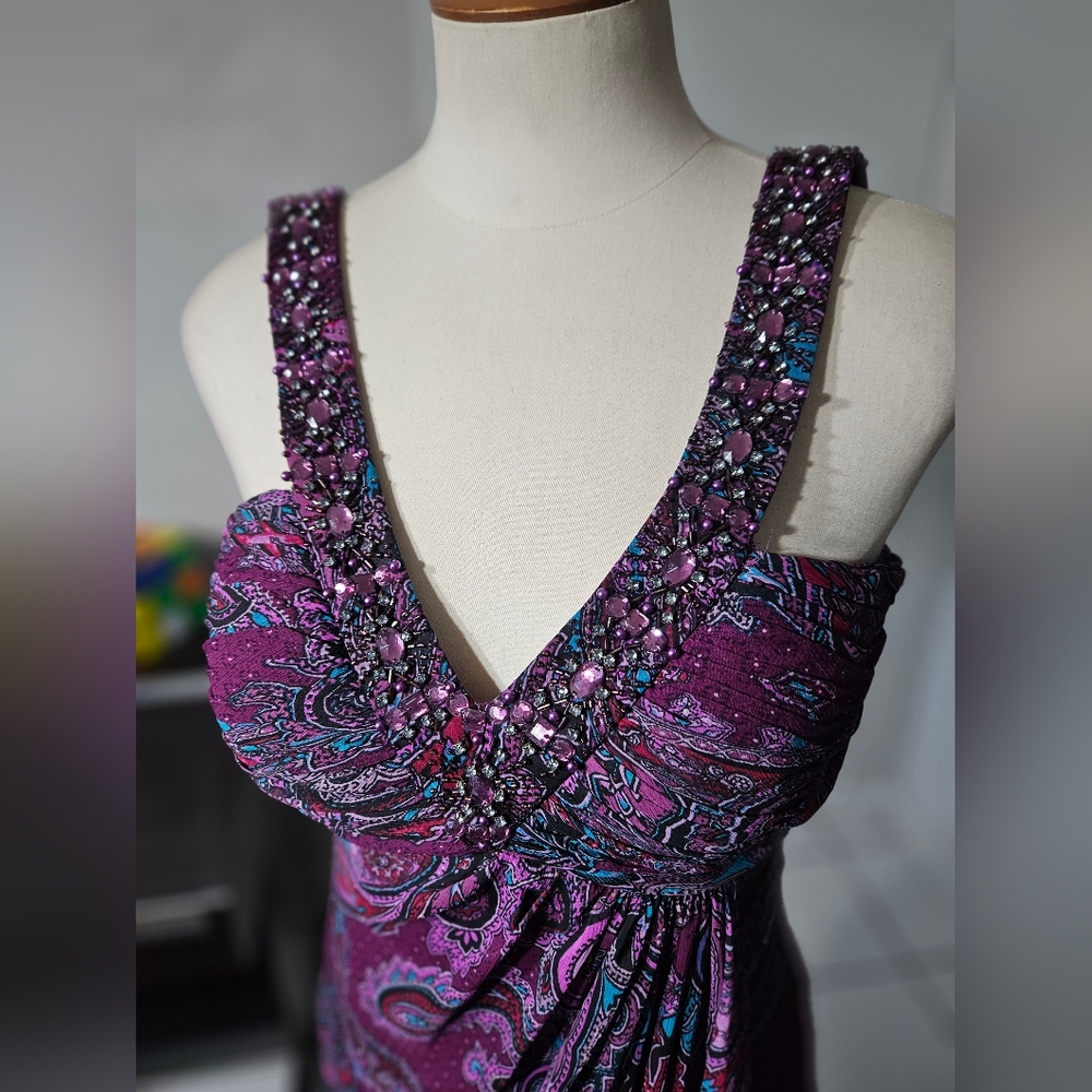 Cachet Purple Paisley Maxi Dress NWOT Size 4 - Picture 3 of 8